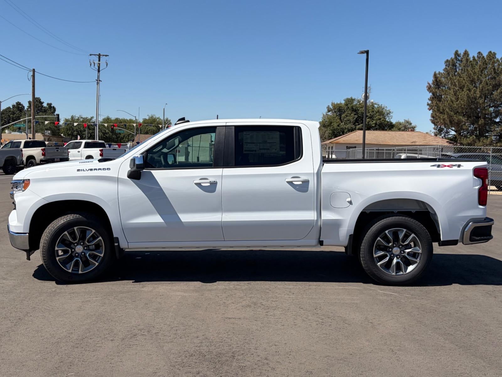 2026 Chevrolet Silverado 1500 LT (2FL)