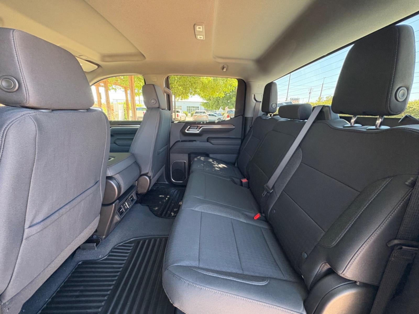 2025 Chevrolet Silverado 1500 LT (2FL)