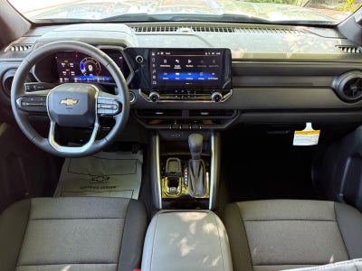 2025 Chevrolet Colorado WT/LT