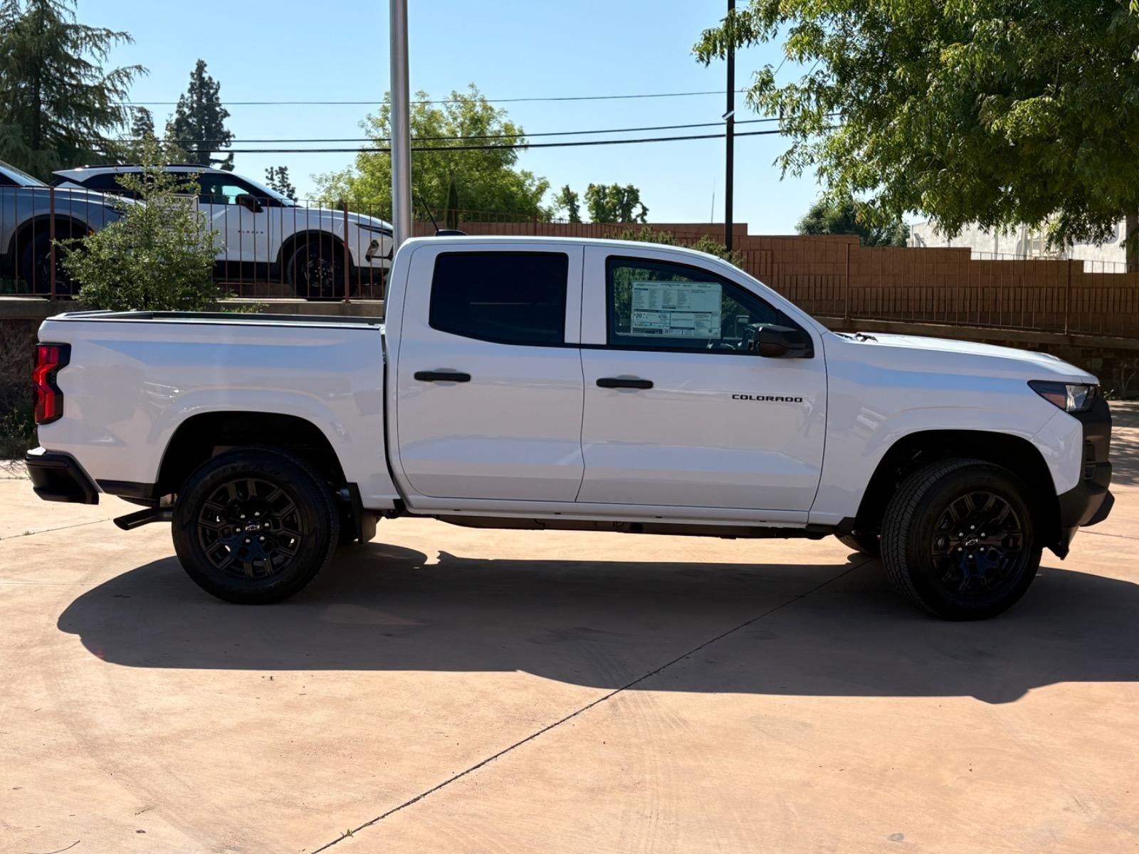 2025 Chevrolet Colorado WT/LT