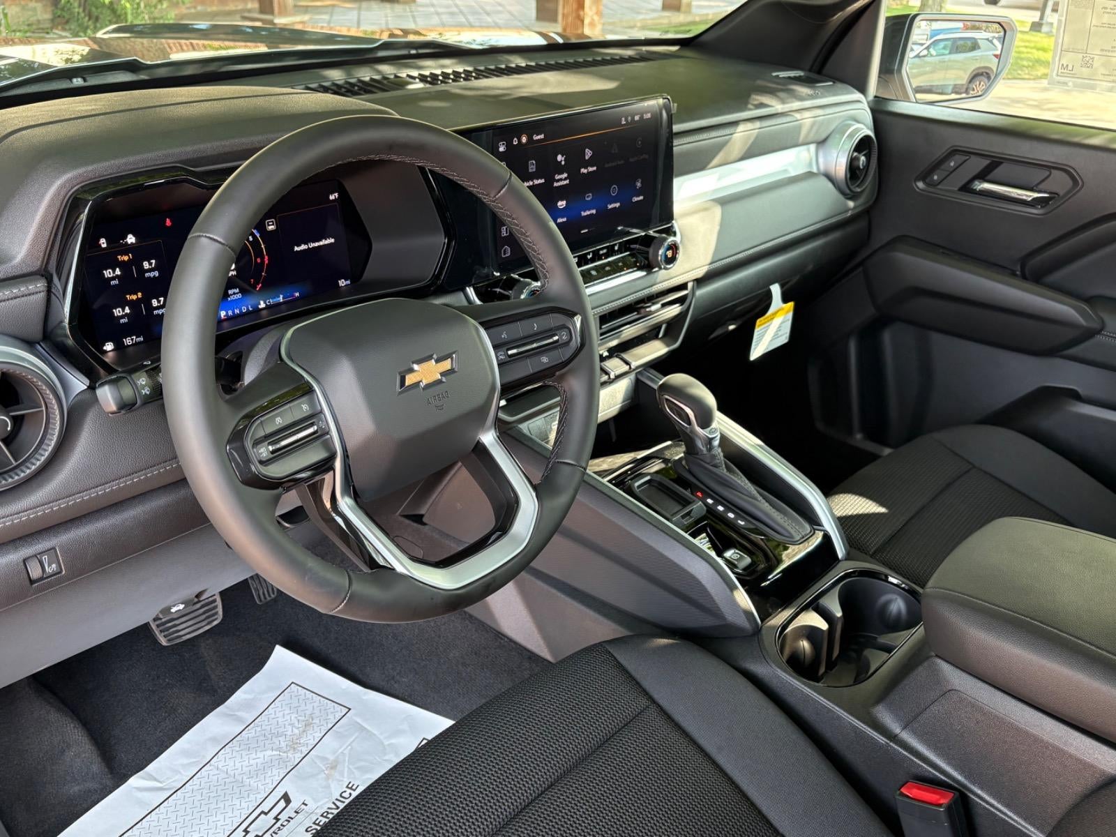 2025 Chevrolet Colorado WT/LT