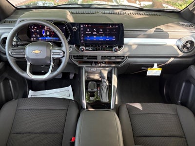 2025 Chevrolet Colorado WT/LT