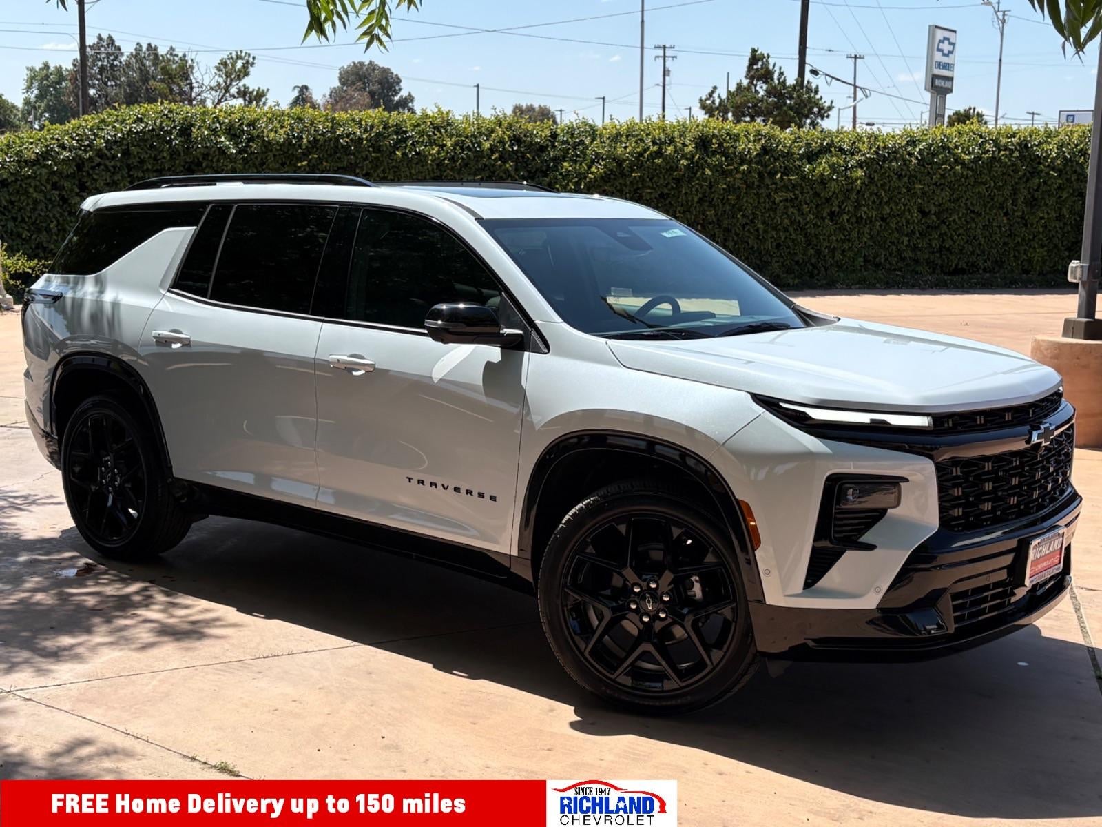 2026 Chevrolet Traverse FWD RS's photo
