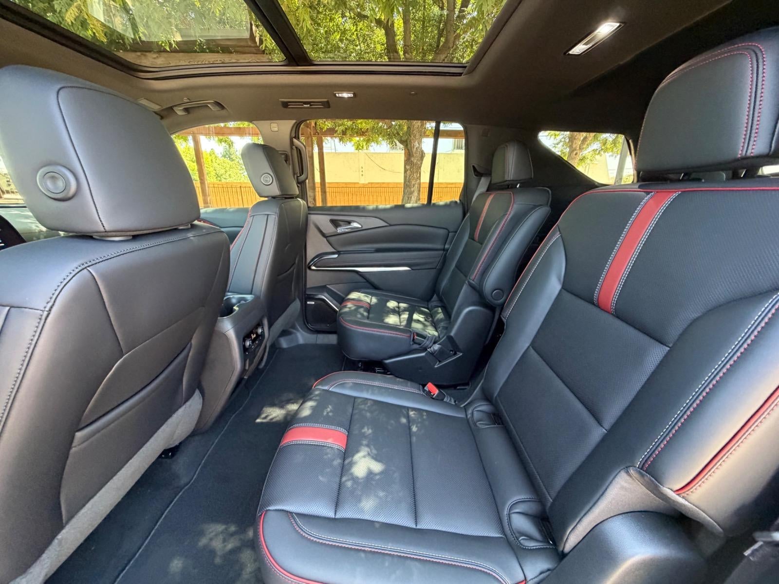 2027 Chevrolet Traverse RS