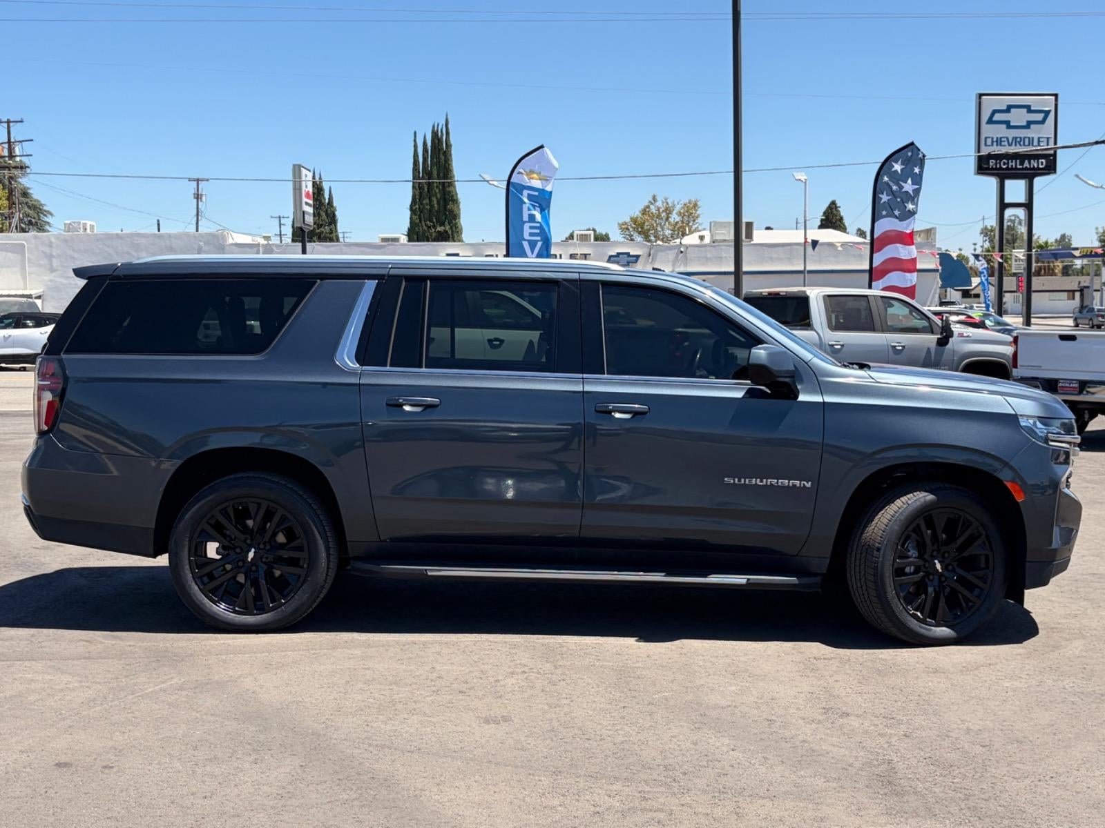2021 Chevrolet Suburban LS