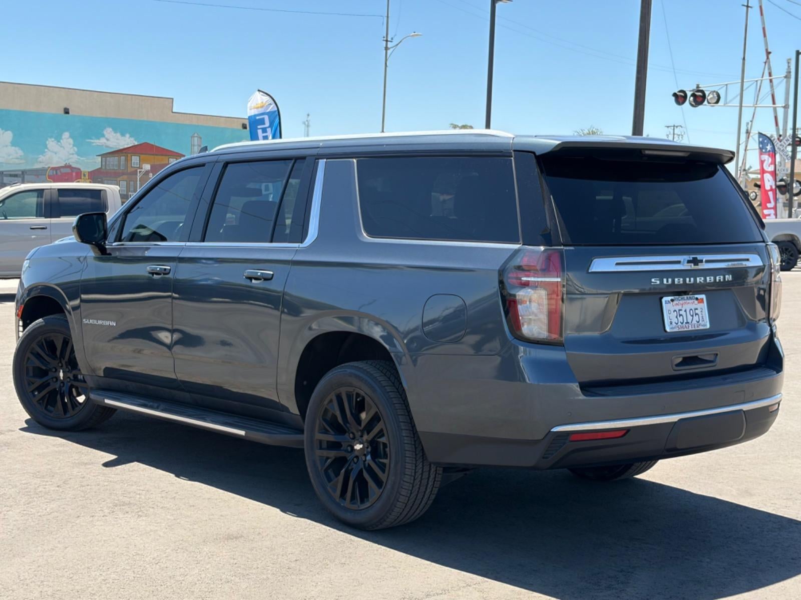 2021 Chevrolet Suburban LS