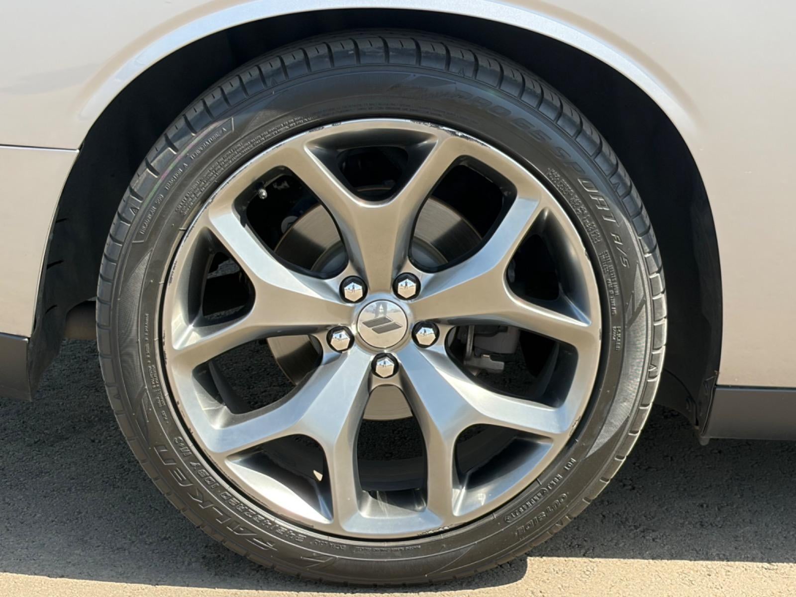 2017 Dodge Challenger SXT Plus
