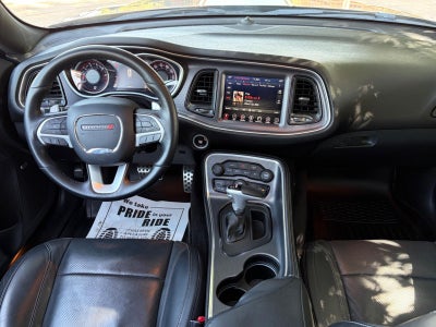 2017 Dodge Challenger SXT Plus