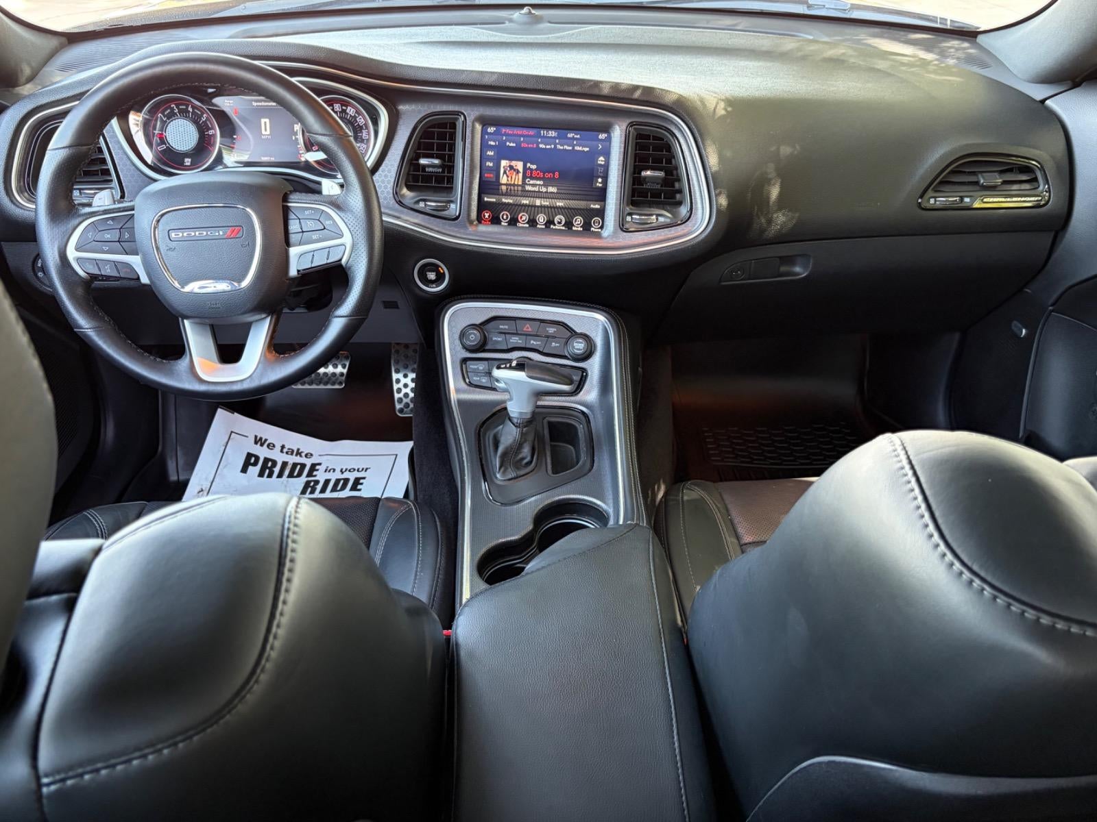 2017 Dodge Challenger SXT Plus
