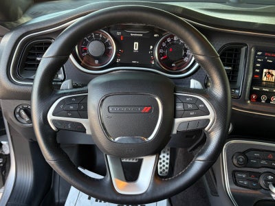 2017 Dodge Challenger SXT Plus