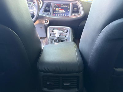 2017 Dodge Challenger SXT Plus
