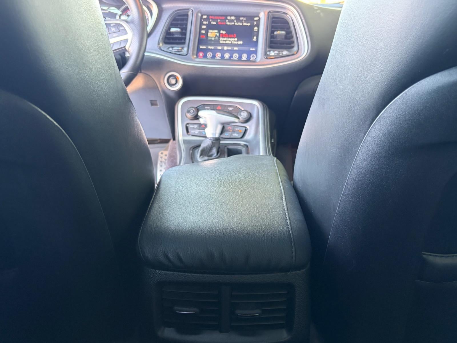 2017 Dodge Challenger SXT Plus