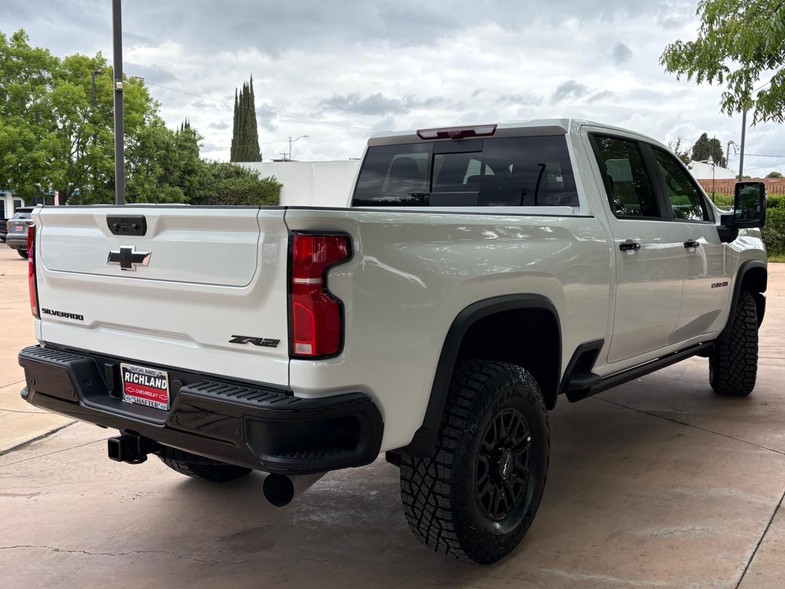 2026 Chevrolet Silverado 2500 HD ZR2