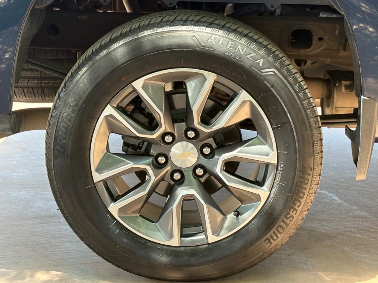 2023 Chevrolet Silverado 1500 LT (2FL)