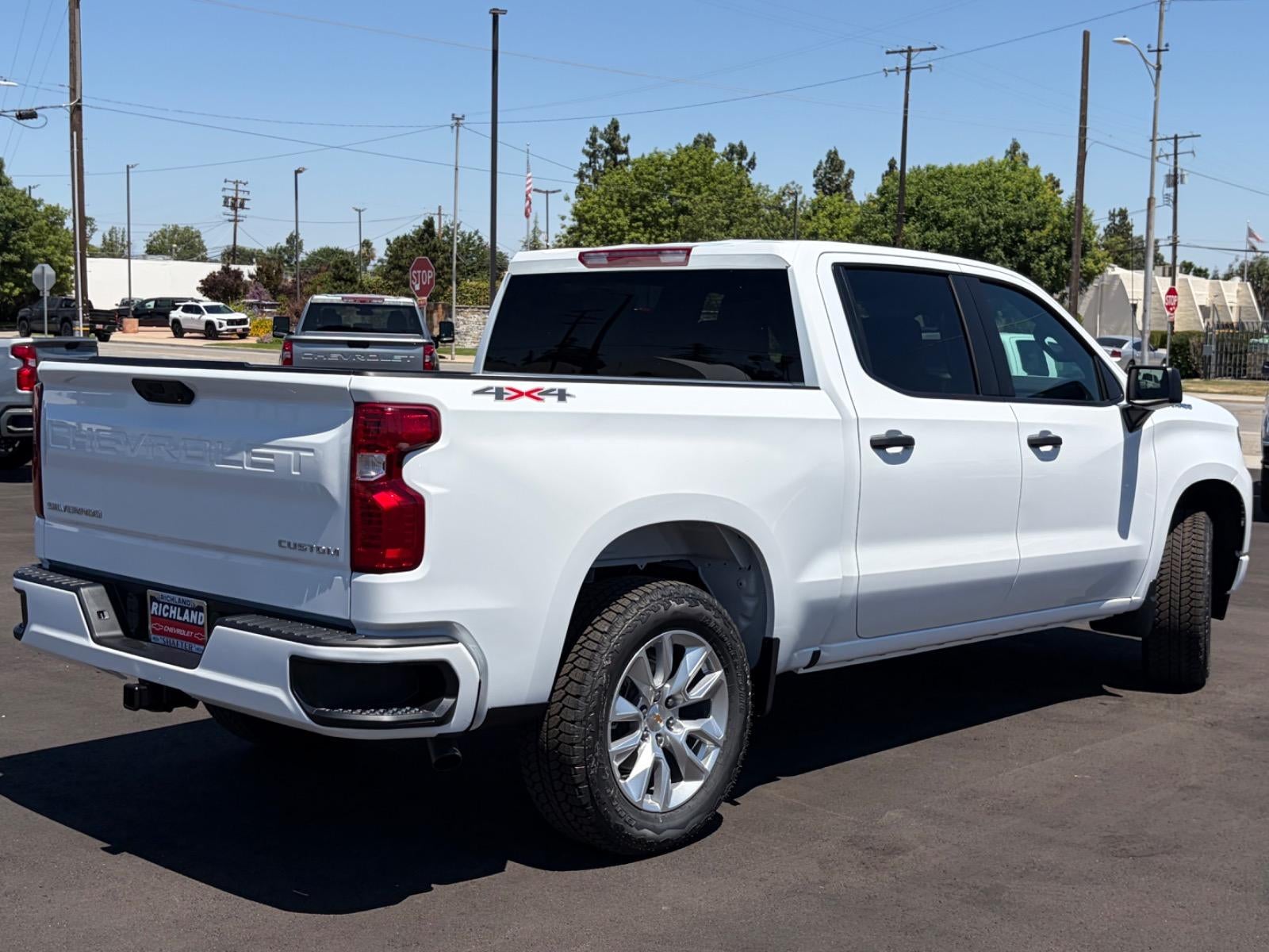 2026 Chevrolet Silverado 1500 Custom