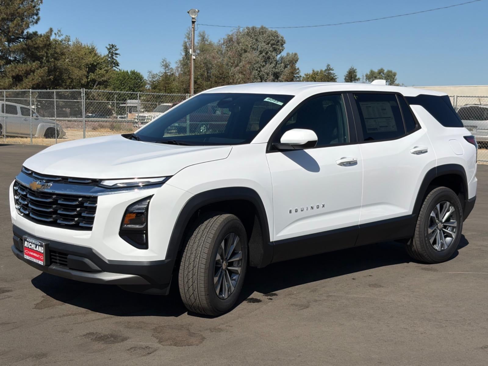 2027 Chevrolet Equinox LT