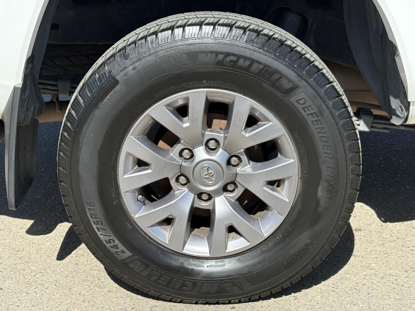 2017 Toyota Tacoma SR5