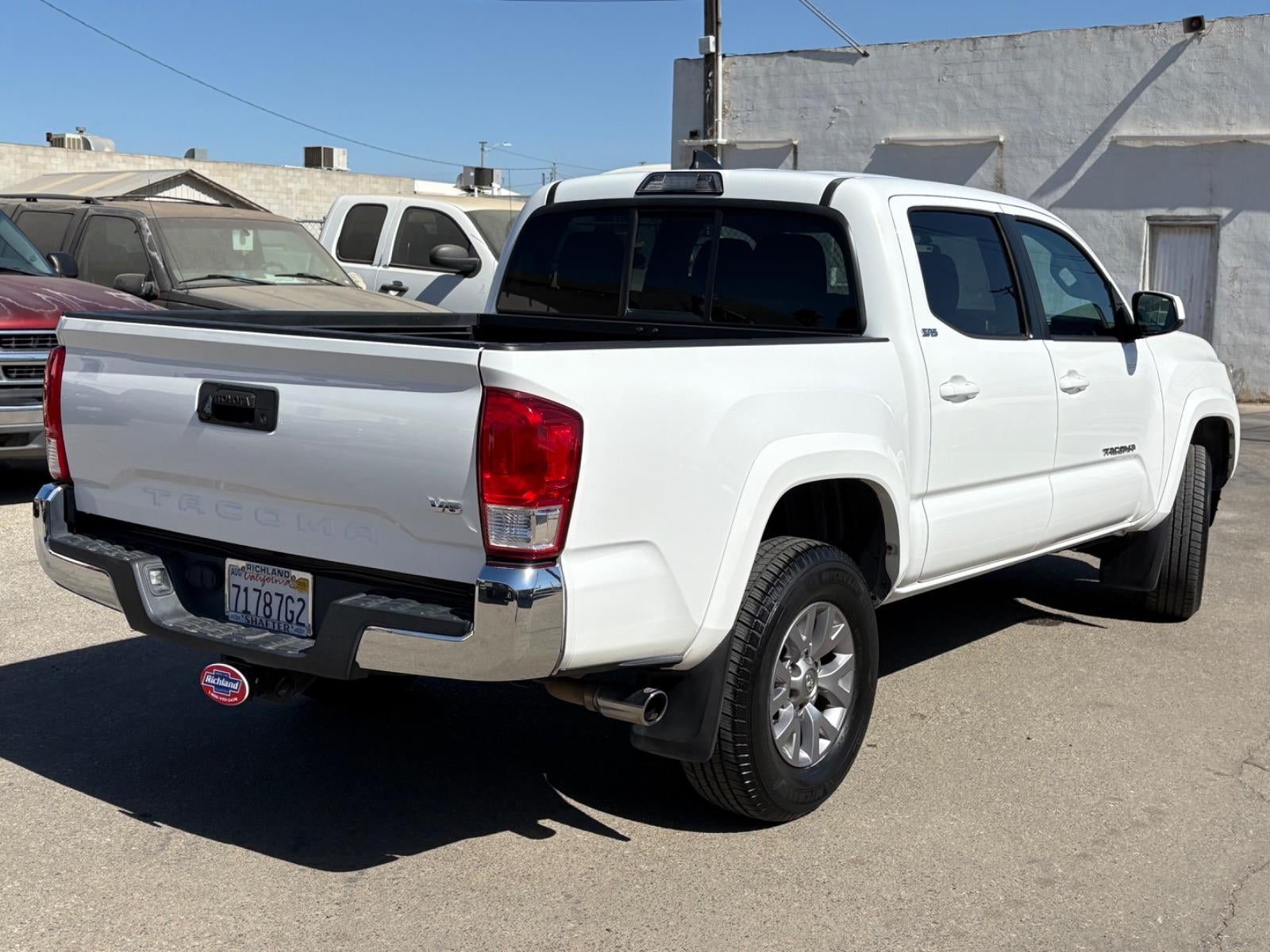 2017 Toyota Tacoma SR5