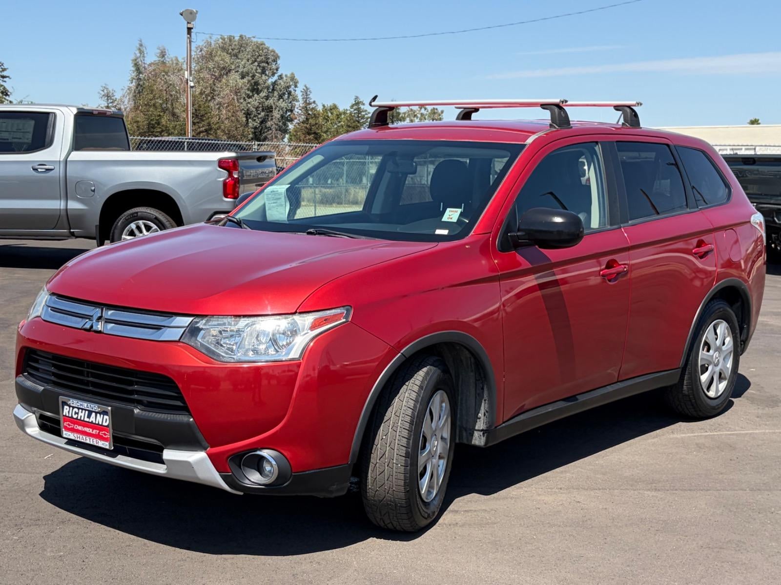 2015 Mitsubishi Outlander ES
