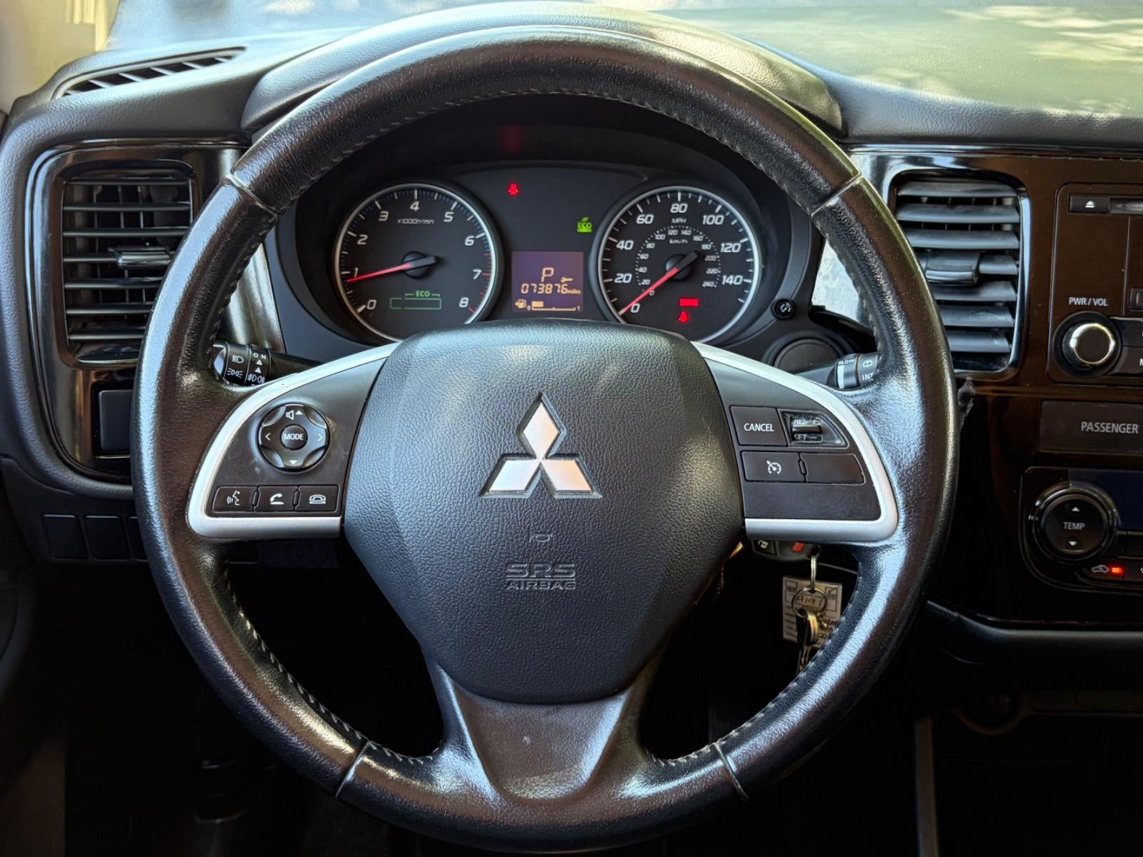 2015 Mitsubishi Outlander ES