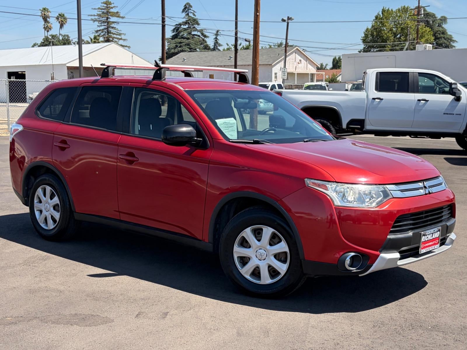 2015 Mitsubishi Outlander ES