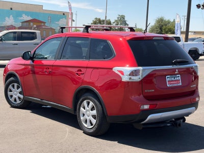 2015 Mitsubishi Outlander ES