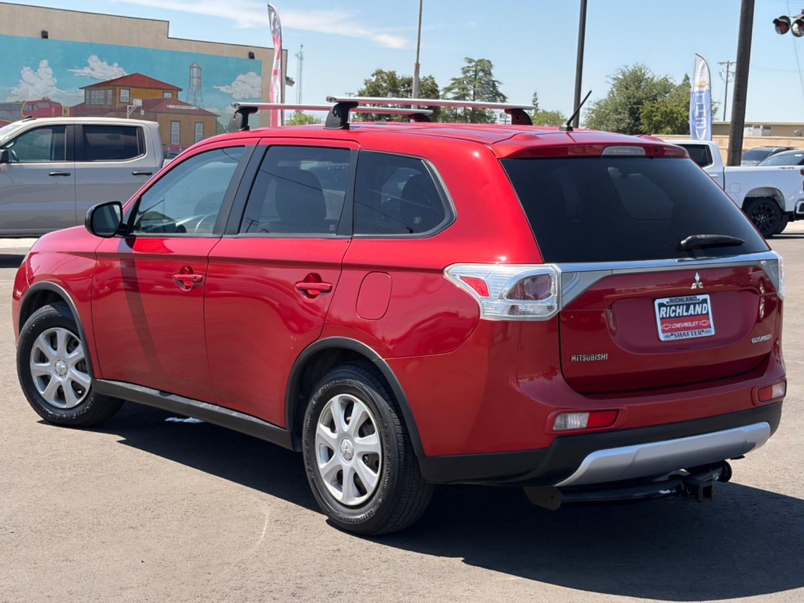 2015 Mitsubishi Outlander ES